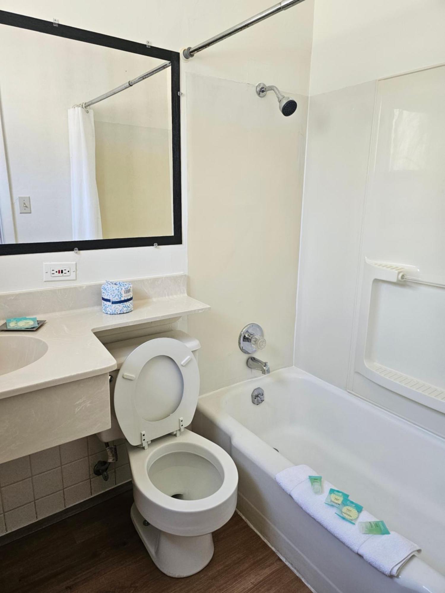 H&H Motor Lodge Idaho Springs Ngoại thất bức ảnh
