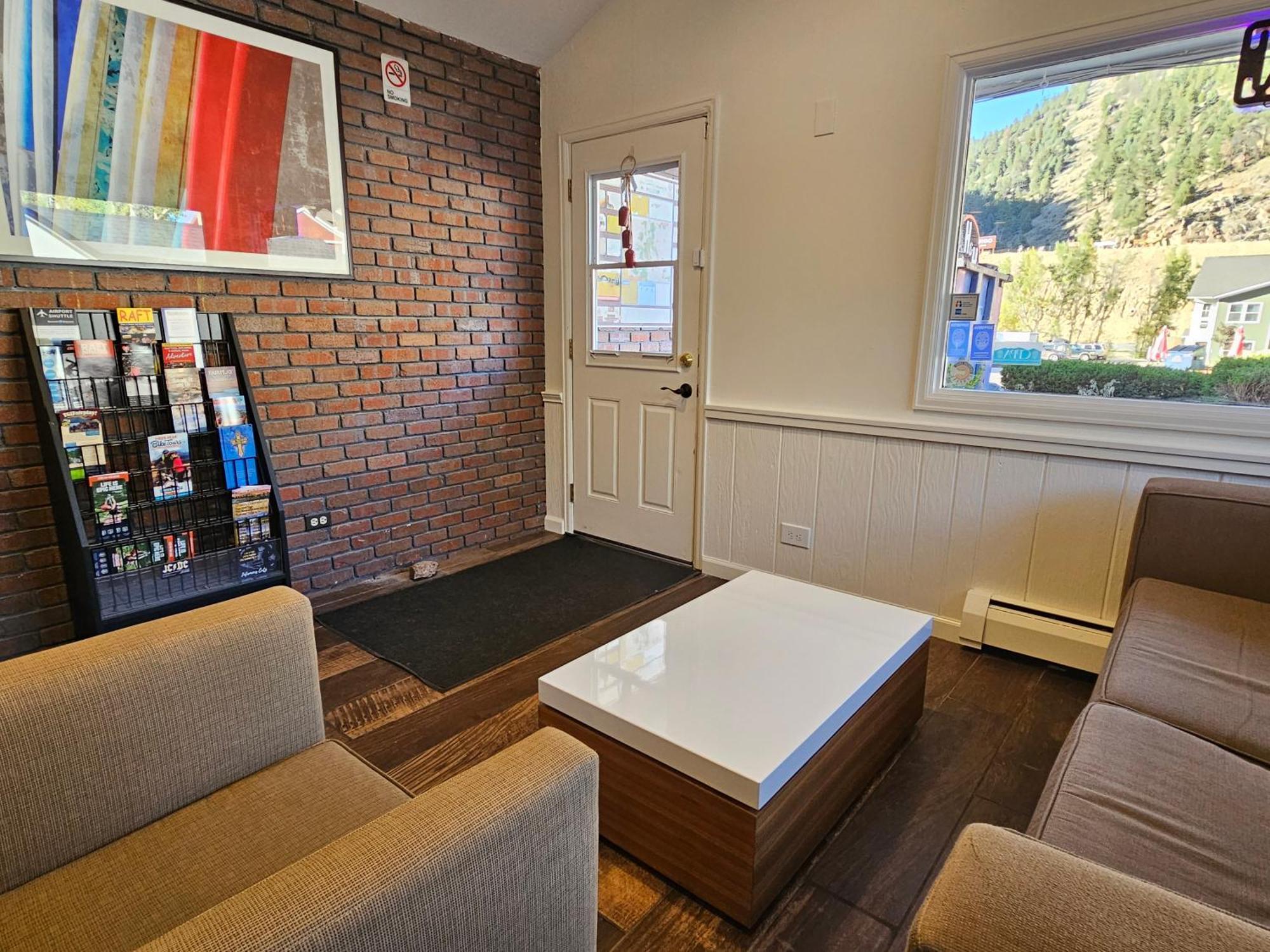 H&H Motor Lodge Idaho Springs Ngoại thất bức ảnh