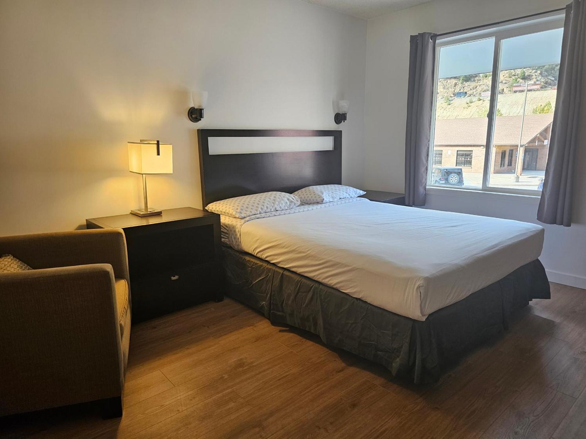 H&H Motor Lodge Idaho Springs Ngoại thất bức ảnh